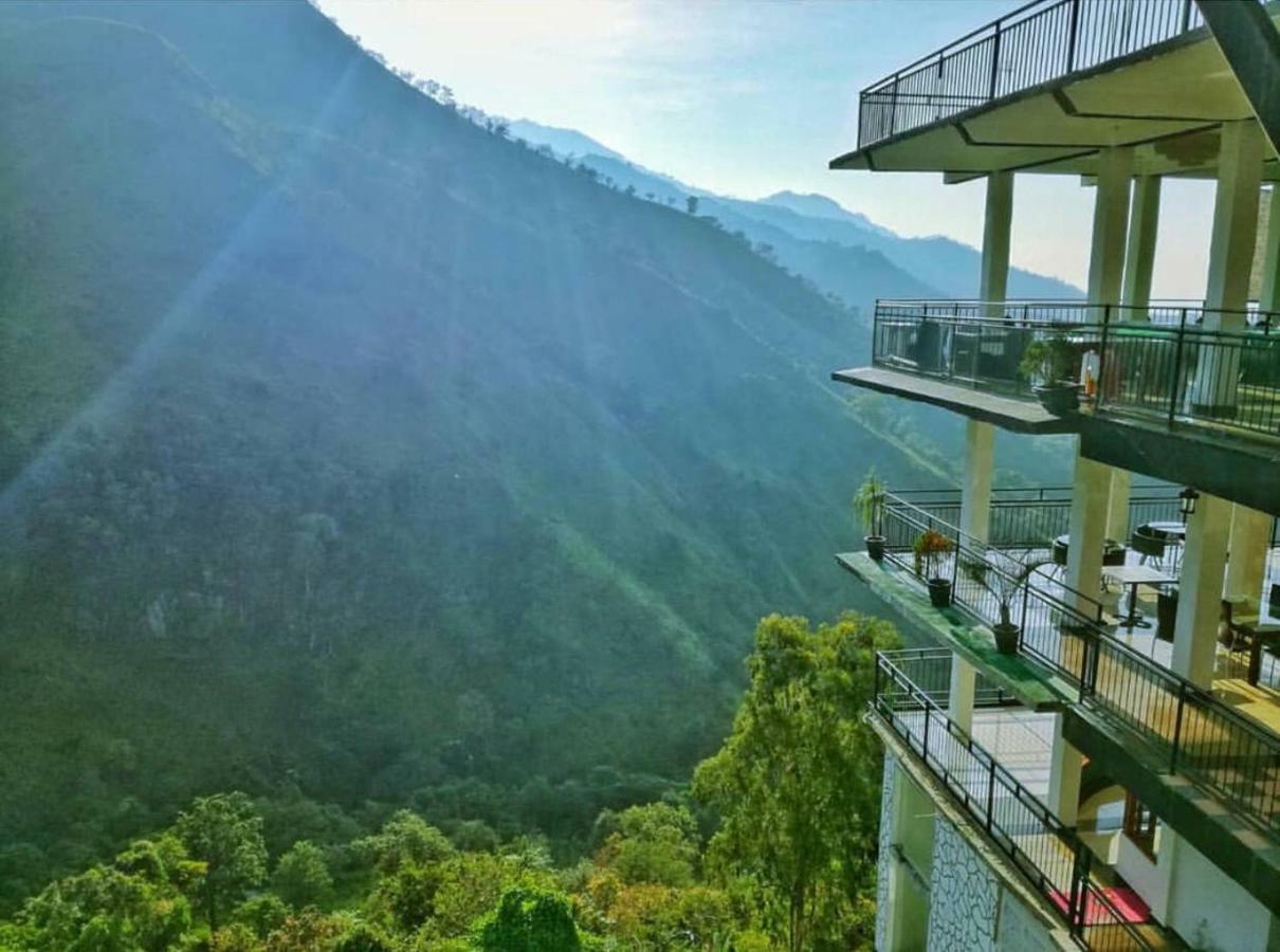 Ella Mount Heaven Hotel Exterior photo